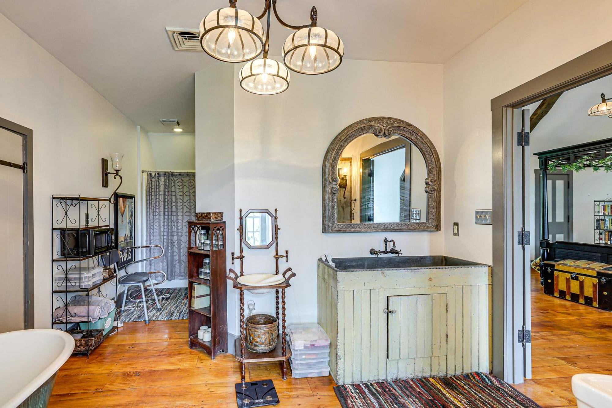 Spacious And Historic Cabin In New Haven With Pond! Extérieur photo