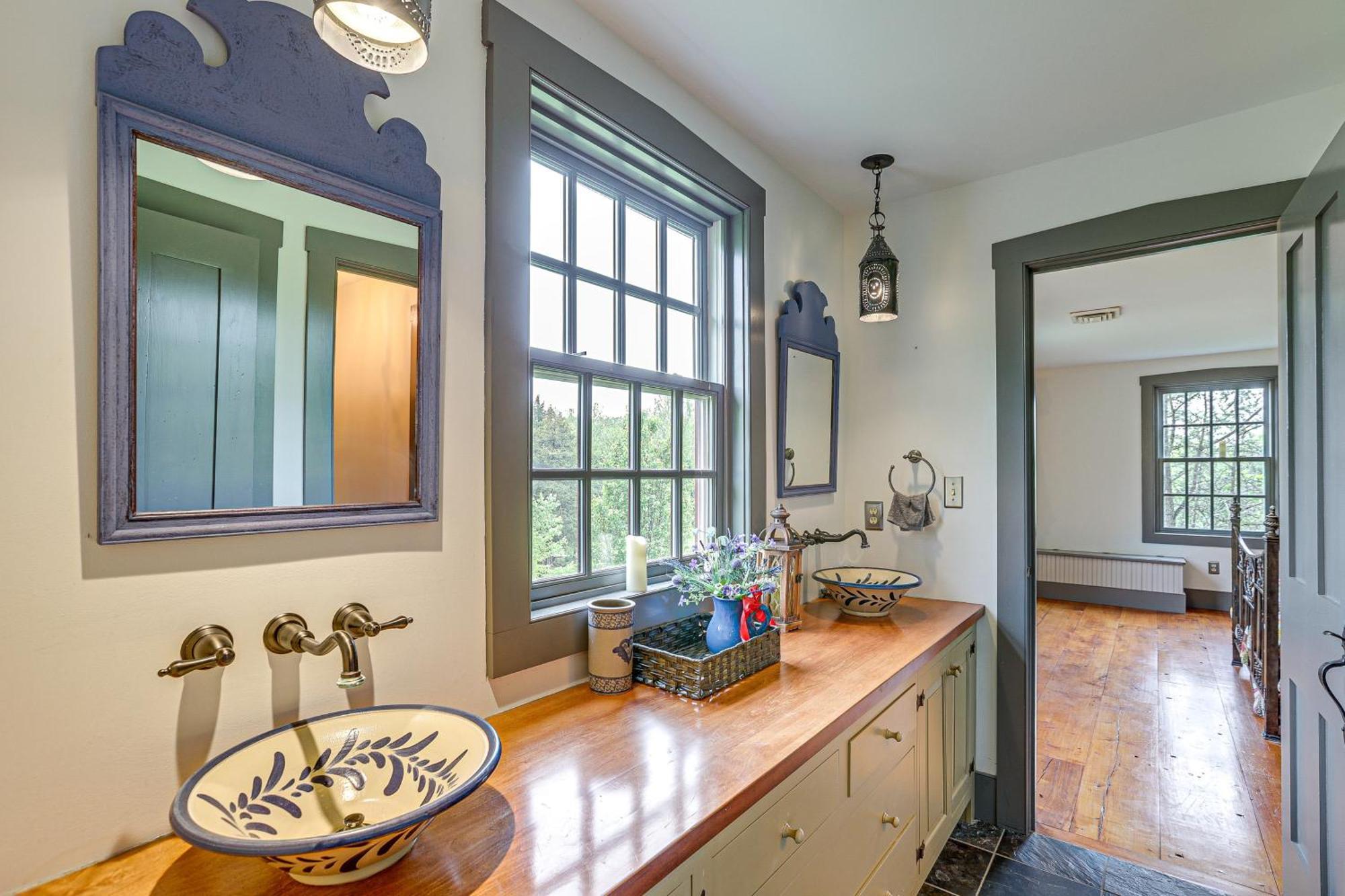 Spacious And Historic Cabin In New Haven With Pond! Extérieur photo