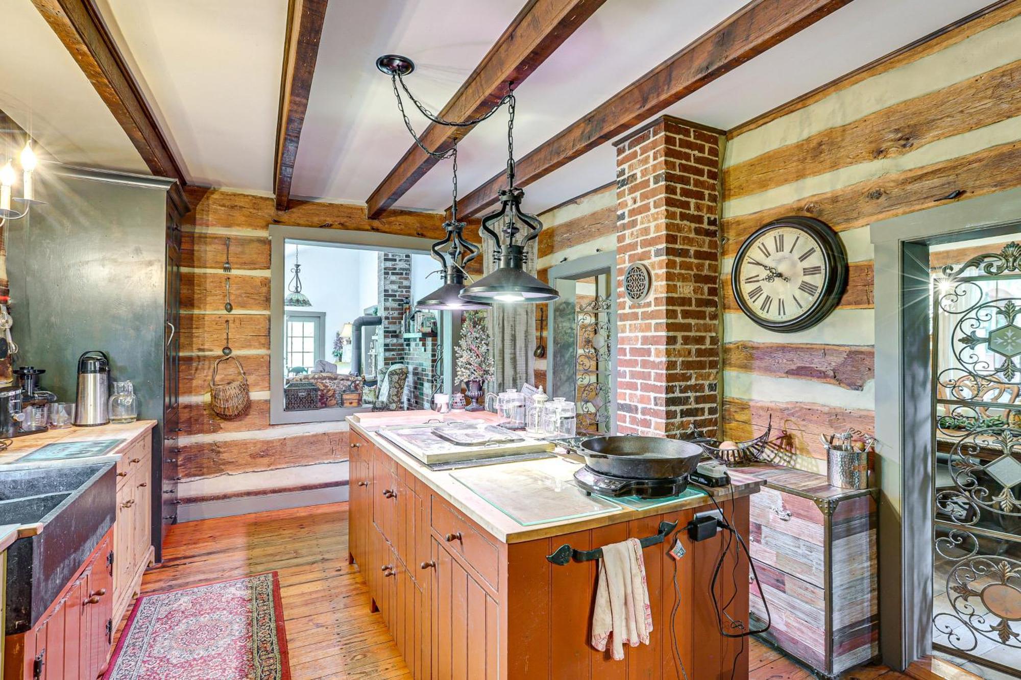Spacious And Historic Cabin In New Haven With Pond! Extérieur photo