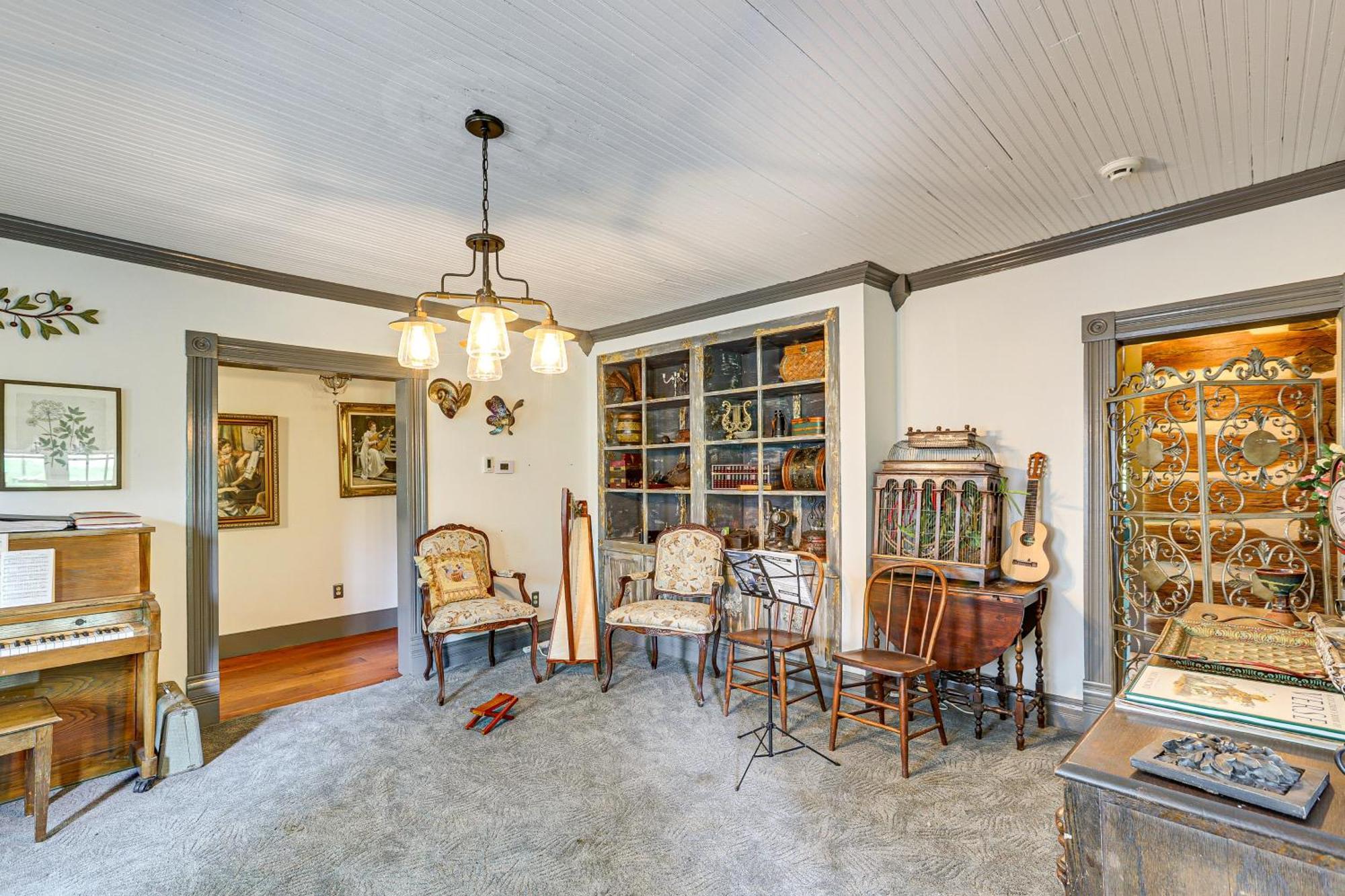 Spacious And Historic Cabin In New Haven With Pond! Extérieur photo